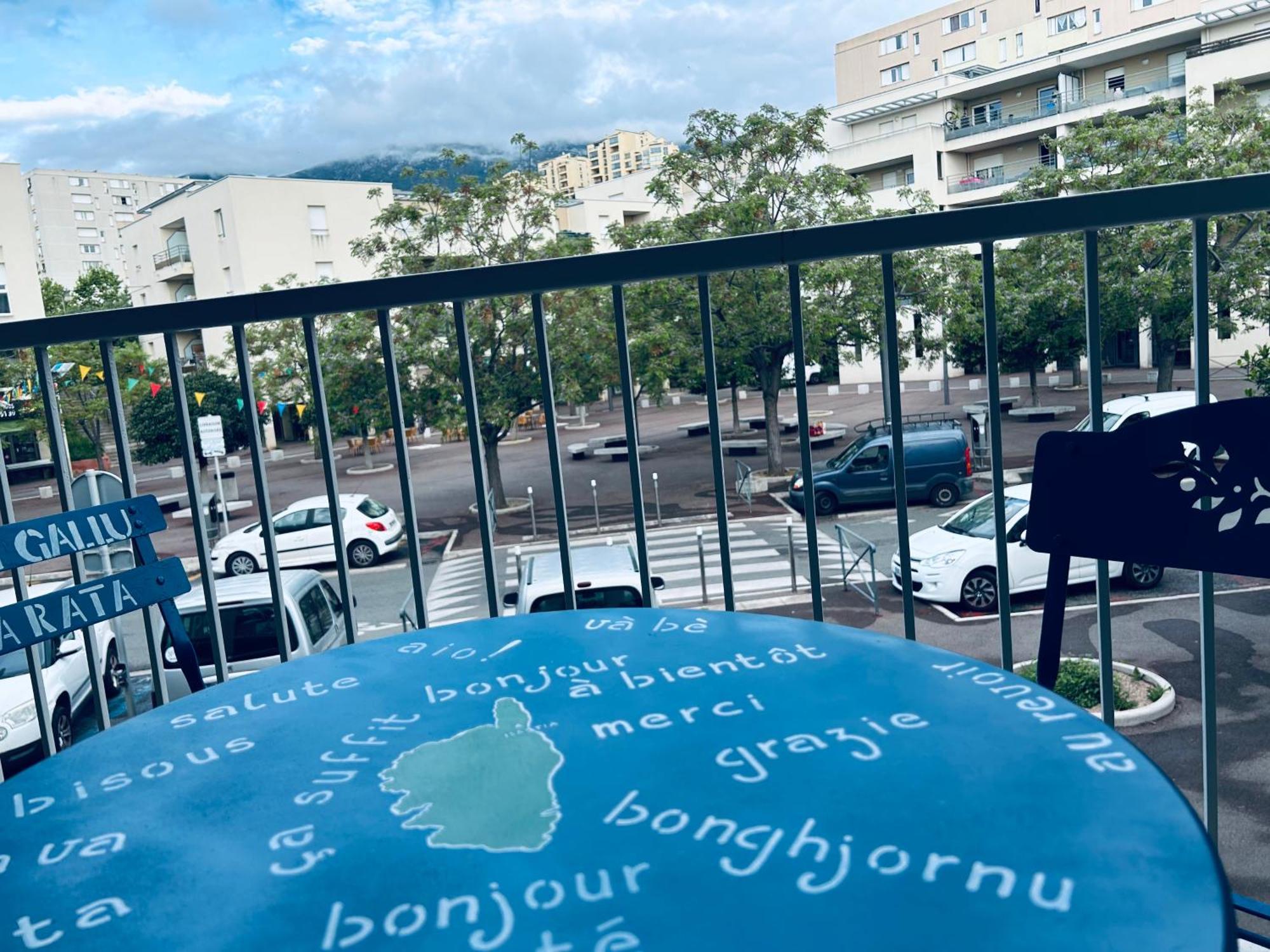 3 Lits Proche Mer, Centre-ville Et Commerces Appartement
